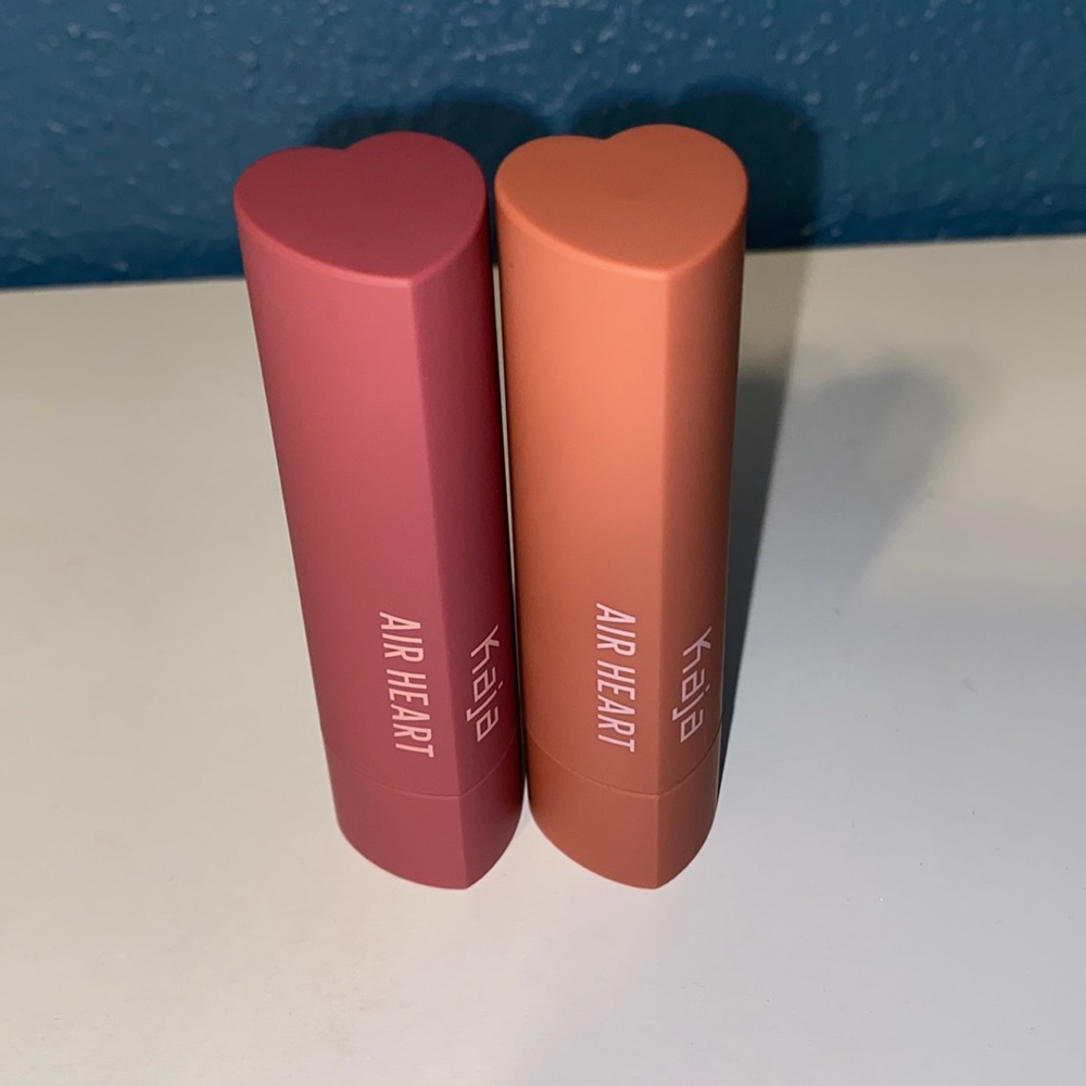 Kaja Air Heart Lipstick duo